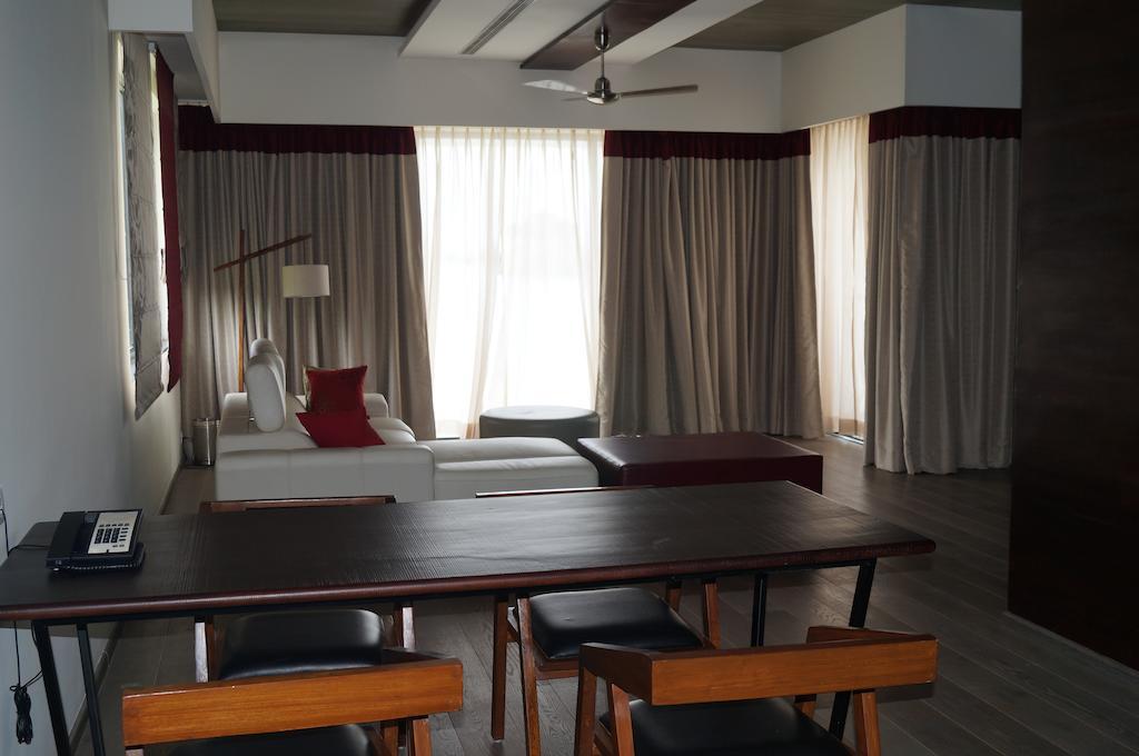 Xandari Harbour Hotel Kochi Kültér fotó
